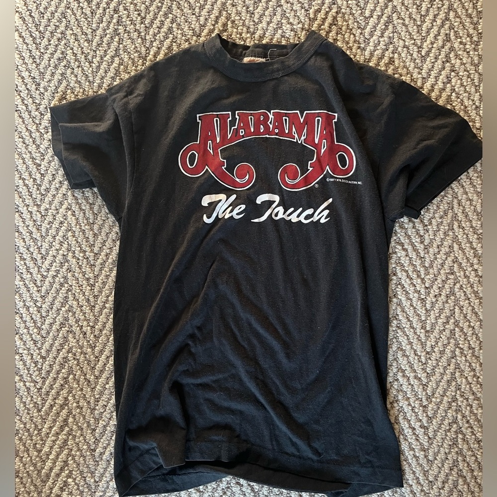 Alabama black and red graphic tee y2k